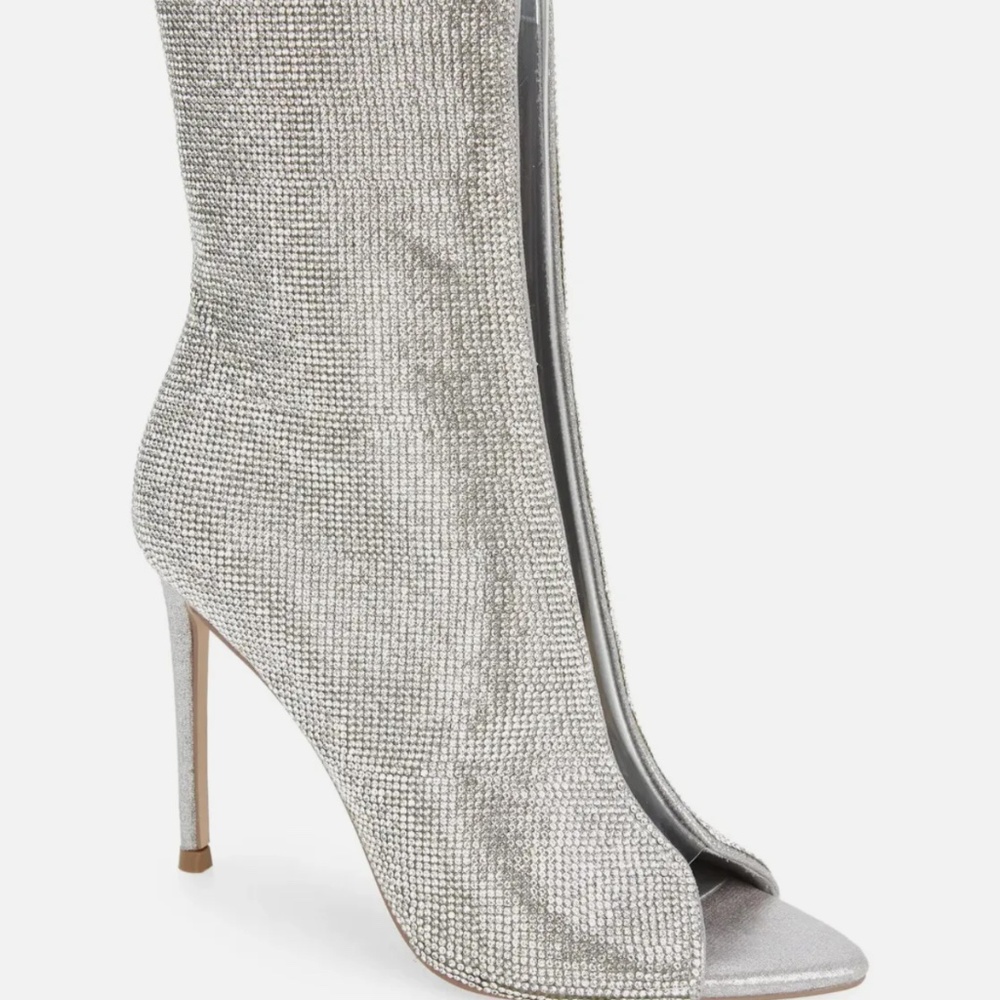 Steve Madden  Womens Silver Finley Rhinestone Sandal Bootie Size 8.5